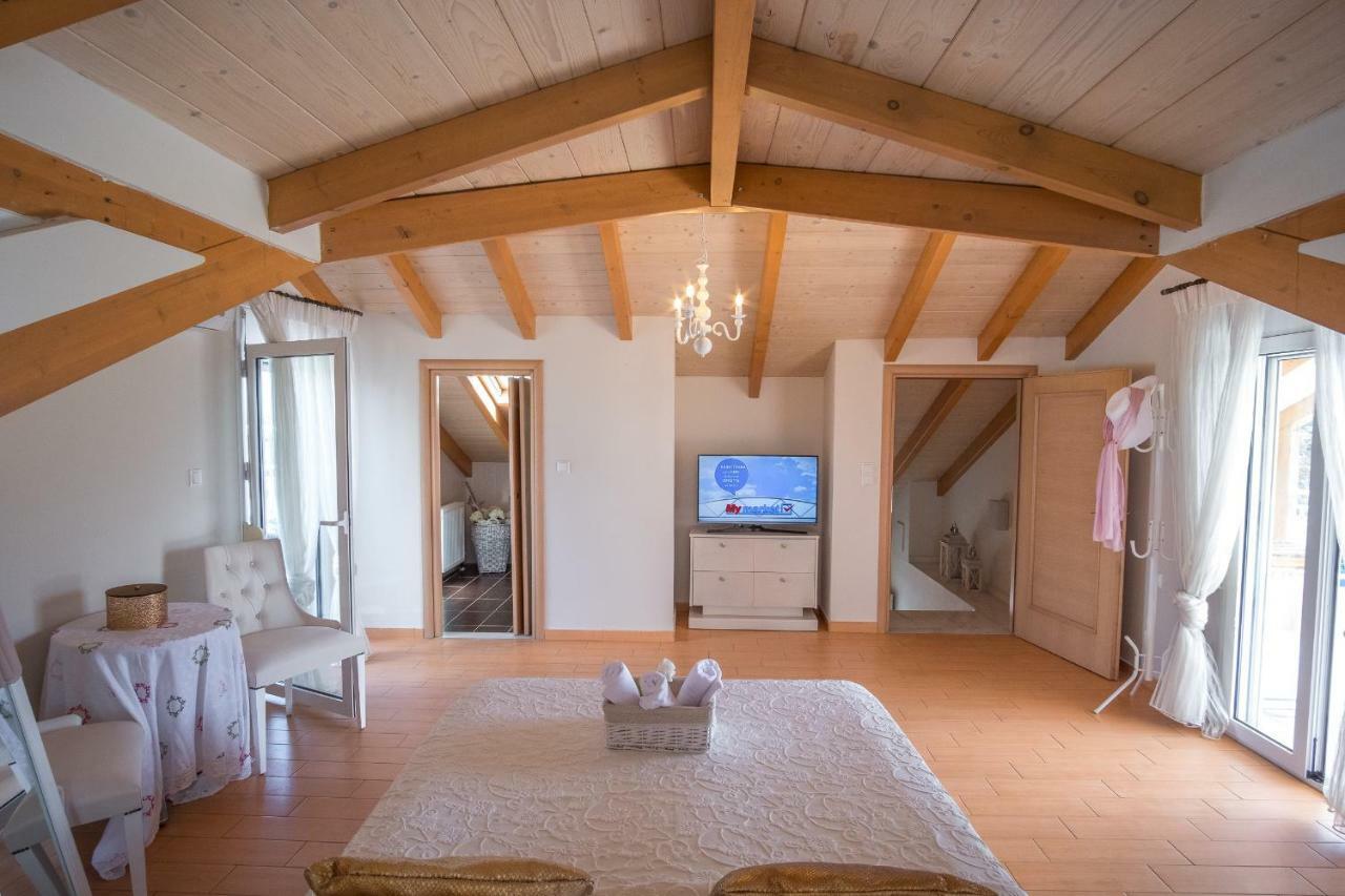 Ria Villa Preveza กาลามิตซี ภายนอก รูปภาพ